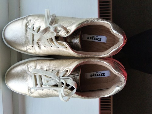 Ladies size dune - ladies,